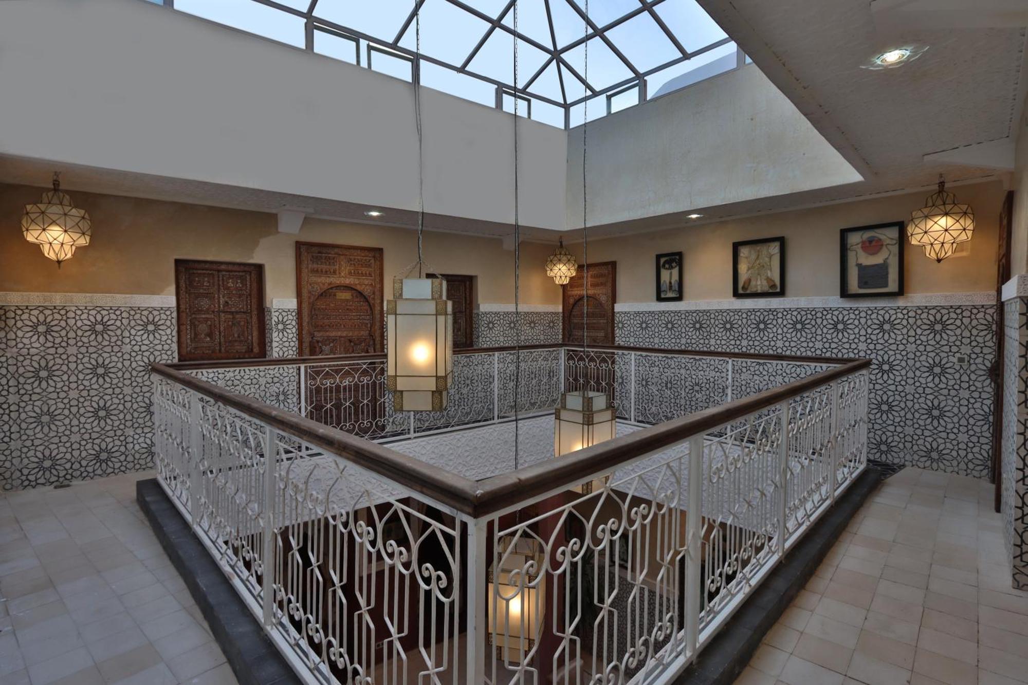 Riad La Fayette Bed & Breakfast Marrakesh Exteriör bild